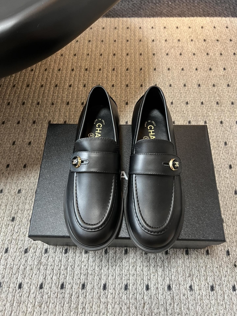 Ch**el loafers